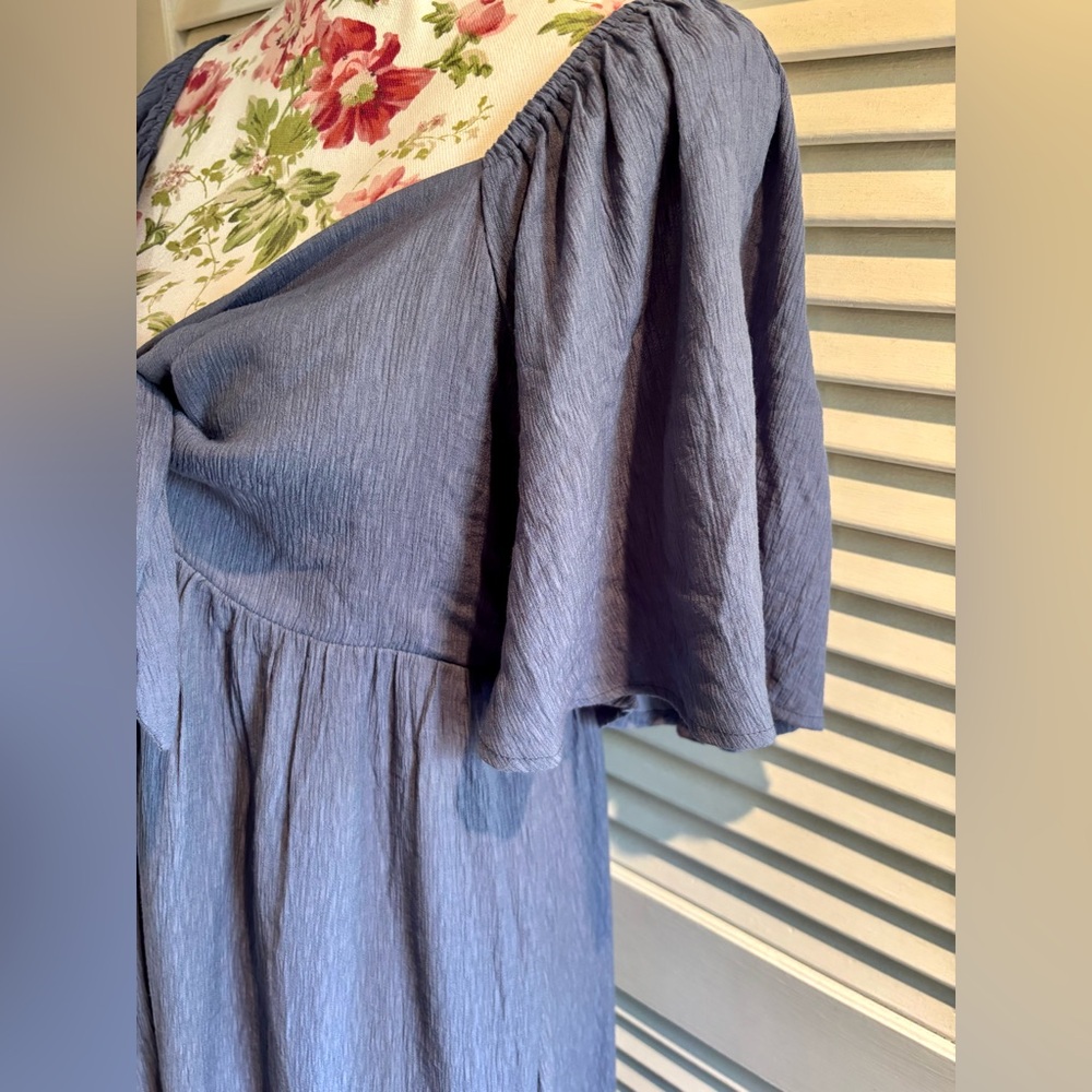 NWT PinkBlush Maternity Navy Front Tie Ruffle Sleeve Midi Dress - Picture 9 of 12